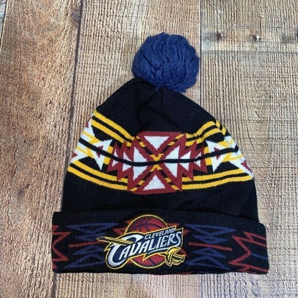 Mitchell & Ness Cleveland Cavaliers NBA Beanie Hat - Picture 1 of 6